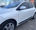 Білий Рено Меган, об'ємом двигуна 1.46 л та пробігом 260 тис. км за 5600 $, фото 1 на Automoto.ua