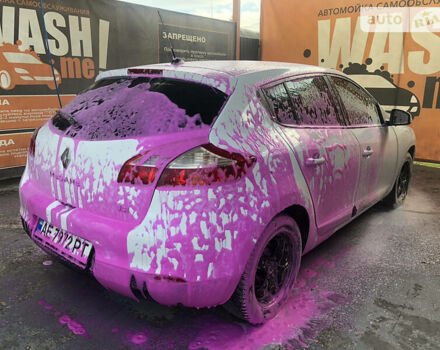 Белый Рено Меган, объемом двигателя 1.5 л и пробегом 309 тыс. км за 7990 $, фото 32 на Automoto.ua