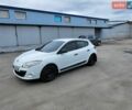 Белый Рено Меган, объемом двигателя 1.5 л и пробегом 271 тыс. км за 6800 $, фото 2 на Automoto.ua