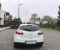 Білий Рено Меган, об'ємом двигуна 1.5 л та пробігом 270 тис. км за 6499 $, фото 3 на Automoto.ua