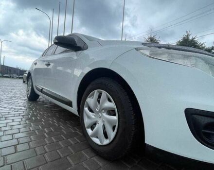 Белый Рено Меган, объемом двигателя 1.5 л и пробегом 340 тыс. км за 6500 $, фото 6 на Automoto.ua