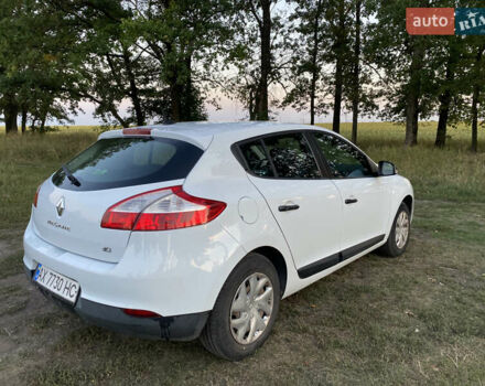 Білий Рено Меган, об'ємом двигуна 1.46 л та пробігом 223 тис. км за 6700 $, фото 9 на Automoto.ua