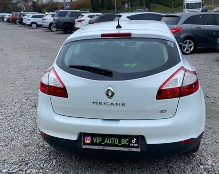 Белый Рено Меган, объемом двигателя 1.46 л и пробегом 230 тыс. км за 7400 $, фото 3 на Automoto.ua