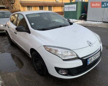 Белый Рено Меган, объемом двигателя 1.46 л и пробегом 290 тыс. км за 6500 $, фото 2 на Automoto.ua