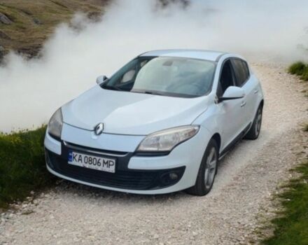 Белый Рено Меган, объемом двигателя 1.5 л и пробегом 185 тыс. км за 5300 $, фото 1 на Automoto.ua