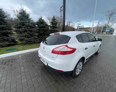 Белый Рено Меган, объемом двигателя 1.5 л и пробегом 340 тыс. км за 6500 $, фото 7 на Automoto.ua