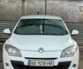 Білий Рено Меган, об'ємом двигуна 1.46 л та пробігом 241 тис. км за 7800 $, фото 1 на Automoto.ua