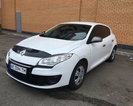 Рено Меган 2012 в Днепре (Днепропетровске) на Automoto.ua Белый Рено Меган, объемом двигателя 1.5 л и пробегом 215 тыс. км за 7650 $, фото 11 на Automoto.ua