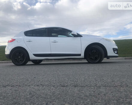 Белый Рено Меган, объемом двигателя 1.5 л и пробегом 309 тыс. км за 7990 $, фото 24 на Automoto.ua