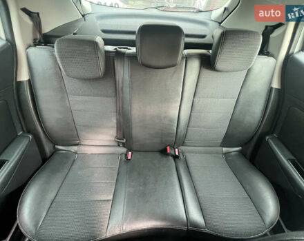 Белый Рено Меган, объемом двигателя 1.5 л и пробегом 231 тыс. км за 6999 $, фото 26 на Automoto.ua