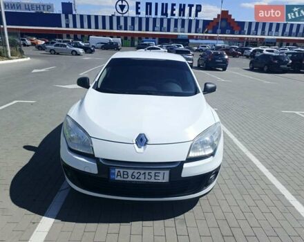 Білий Рено Меган, об'ємом двигуна 1.46 л та пробігом 244 тис. км за 6000 $, фото 4 на Automoto.ua
