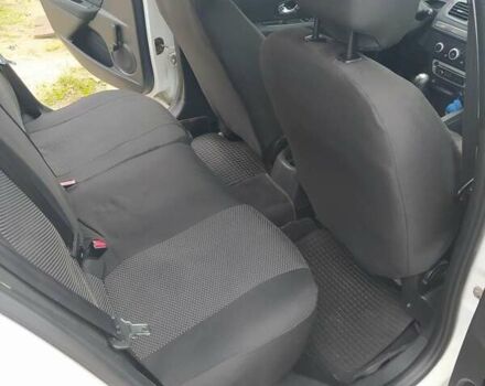 Білий Рено Меган, об'ємом двигуна 1.46 л та пробігом 247 тис. км за 6700 $, фото 15 на Automoto.ua