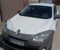 Білий Рено Меган, об'ємом двигуна 1.5 л та пробігом 300 тис. км за 5500 $, фото 3 на Automoto.ua