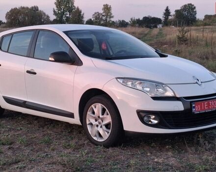 Белый Рено Меган, объемом двигателя 1.6 л и пробегом 230 тыс. км за 6100 $, фото 2 на Automoto.ua