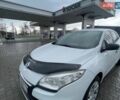 Белый Рено Меган, объемом двигателя 1.5 л и пробегом 350 тыс. км за 5300 $, фото 3 на Automoto.ua