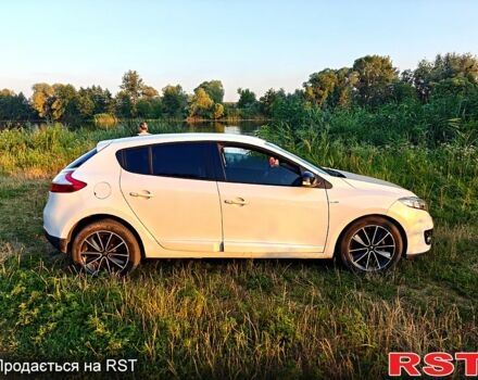 Белый Рено Меган, объемом двигателя 1.5 л и пробегом 245 тыс. км за 7650 $, фото 3 на Automoto.ua
