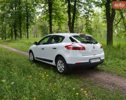 Белый Рено Меган, объемом двигателя 1.46 л и пробегом 349 тыс. км за 6000 $, фото 3 на Automoto.ua
