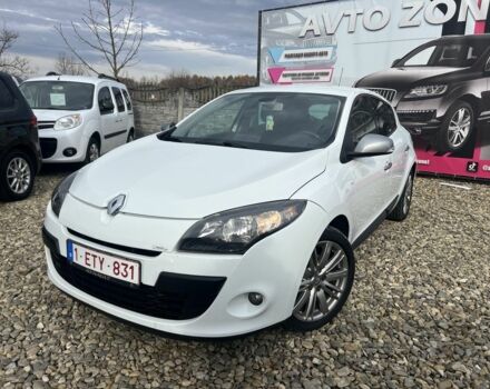 Білий Рено Меган, об'ємом двигуна 1.5 л та пробігом 231 тис. км за 7499 $, фото 1 на Automoto.ua