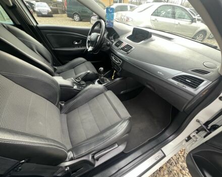 Білий Рено Меган, об'ємом двигуна 1.5 л та пробігом 231 тис. км за 7499 $, фото 8 на Automoto.ua