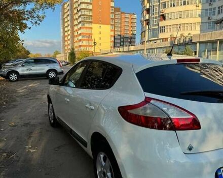 Білий Рено Меган, об'ємом двигуна 1.46 л та пробігом 173 тис. км за 7000 $, фото 2 на Automoto.ua