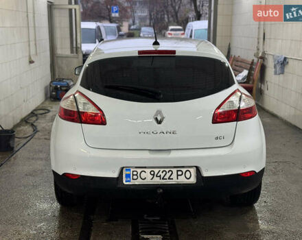 Білий Рено Меган, об'ємом двигуна 1.5 л та пробігом 208 тис. км за 5700 $, фото 3 на Automoto.ua