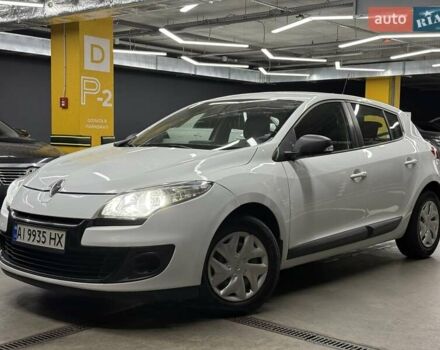 Белый Рено Меган, объемом двигателя 1.5 л и пробегом 320 тыс. км за 7500 $, фото 3 на Automoto.ua