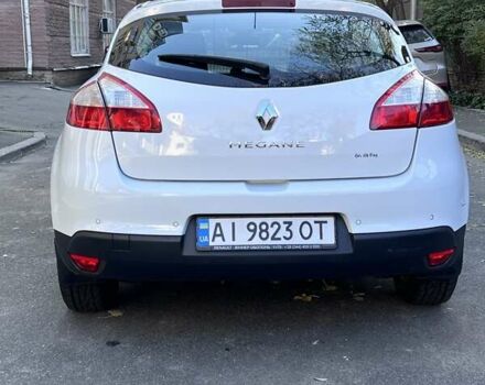 Белый Рено Меган, объемом двигателя 1.6 л и пробегом 193 тыс. км за 12100 $, фото 9 на Automoto.ua