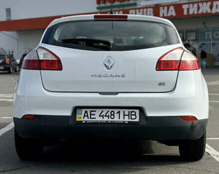 Белый Рено Меган, объемом двигателя 1.46 л и пробегом 224 тыс. км за 6700 $, фото 1 на Automoto.ua