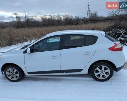 Білий Рено Меган, об'ємом двигуна 1.5 л та пробігом 234 тис. км за 5300 $, фото 1 на Automoto.ua