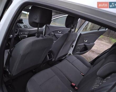 Білий Рено Меган, об'ємом двигуна 1.6 л та пробігом 209 тис. км за 6700 $, фото 13 на Automoto.ua