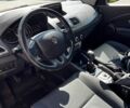 Білий Рено Меган, об'ємом двигуна 1.46 л та пробігом 242 тис. км за 6500 $, фото 8 на Automoto.ua