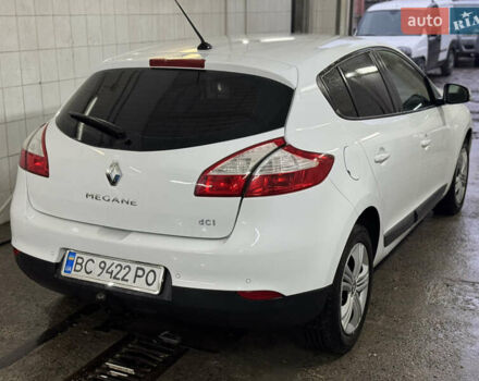 Білий Рено Меган, об'ємом двигуна 1.5 л та пробігом 208 тис. км за 5700 $, фото 2 на Automoto.ua
