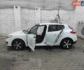Белый Рено Меган, объемом двигателя 1.5 л и пробегом 245 тыс. км за 8000 $, фото 5 на Automoto.ua