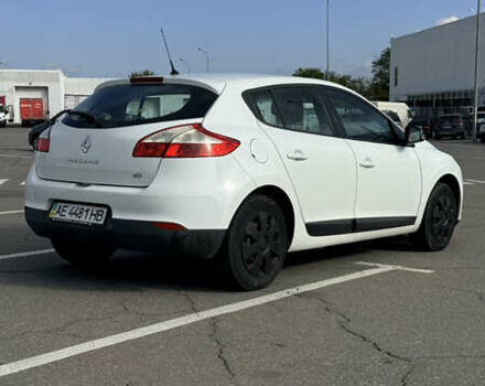 Белый Рено Меган, объемом двигателя 1.46 л и пробегом 224 тыс. км за 6700 $, фото 2 на Automoto.ua