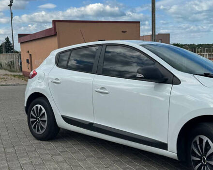 Білий Рено Меган, об'ємом двигуна 1.46 л та пробігом 280 тис. км за 5500 $, фото 4 на Automoto.ua