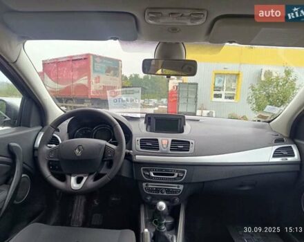 Рено Меган 2013 у Городок на Automoto.ua Білий Рено Меган, об'ємом двигуна 1.46 л та пробігом 210 тис. км за 6900 $, фото 11 на Automoto.ua