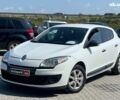 Белый Рено Меган, объемом двигателя 1.5 л и пробегом 242 тыс. км за 7490 $, фото 1 на Automoto.ua
