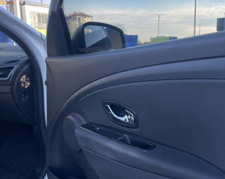 Белый Рено Меган, объемом двигателя 1.5 л и пробегом 224 тыс. км за 7200 $, фото 19 на Automoto.ua