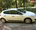 Белый Рено Меган, объемом двигателя 1.5 л и пробегом 156 тыс. км за 7000 $, фото 1 на Automoto.ua