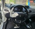 Белый Рено Меган, объемом двигателя 1.46 л и пробегом 109 тыс. км за 9200 $, фото 5 на Automoto.ua