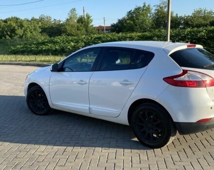 Білий Рено Меган, об'ємом двигуна 1.5 л та пробігом 230 тис. км за 6800 $, фото 3 на Automoto.ua