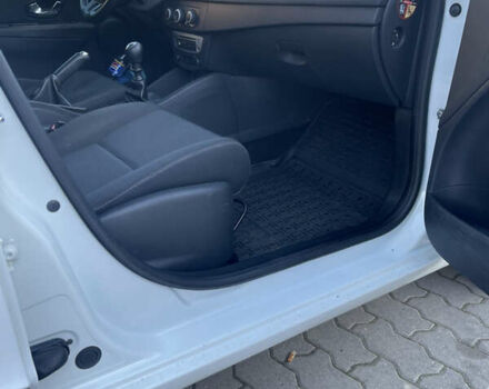 Белый Рено Меган, объемом двигателя 1.5 л и пробегом 224 тыс. км за 7200 $, фото 21 на Automoto.ua