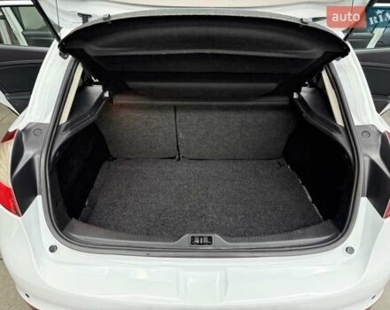 Белый Рено Меган, объемом двигателя 1.5 л и пробегом 320 тыс. км за 7500 $, фото 7 на Automoto.ua