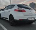 Белый Рено Меган, объемом двигателя 1.5 л и пробегом 330 тыс. км за 7500 $, фото 3 на Automoto.ua