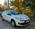 Белый Рено Меган, объемом двигателя 1.5 л и пробегом 173 тыс. км за 7000 $, фото 11 на Automoto.ua