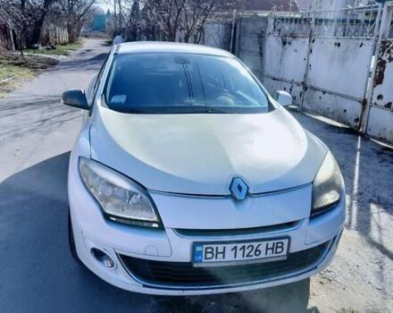 Белый Рено Меган, объемом двигателя 1.46 л и пробегом 179 тыс. км за 4500 $, фото 7 на Automoto.ua