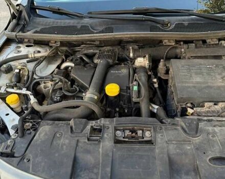 Білий Рено Меган, об'ємом двигуна 1.46 л та пробігом 173 тис. км за 7000 $, фото 12 на Automoto.ua