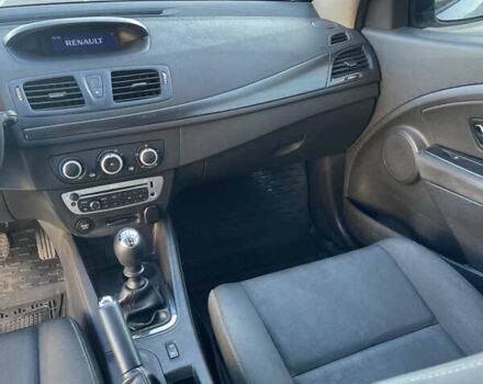 Белый Рено Меган, объемом двигателя 1.5 л и пробегом 224 тыс. км за 7200 $, фото 28 на Automoto.ua