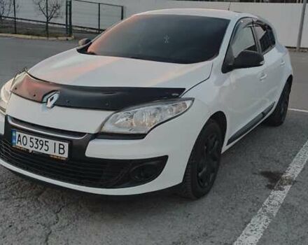 Белый Рено Меган, объемом двигателя 1.5 л и пробегом 330 тыс. км за 7500 $, фото 8 на Automoto.ua