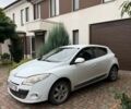 Белый Рено Меган, объемом двигателя 1.5 л и пробегом 230 тыс. км за 4500 $, фото 2 на Automoto.ua